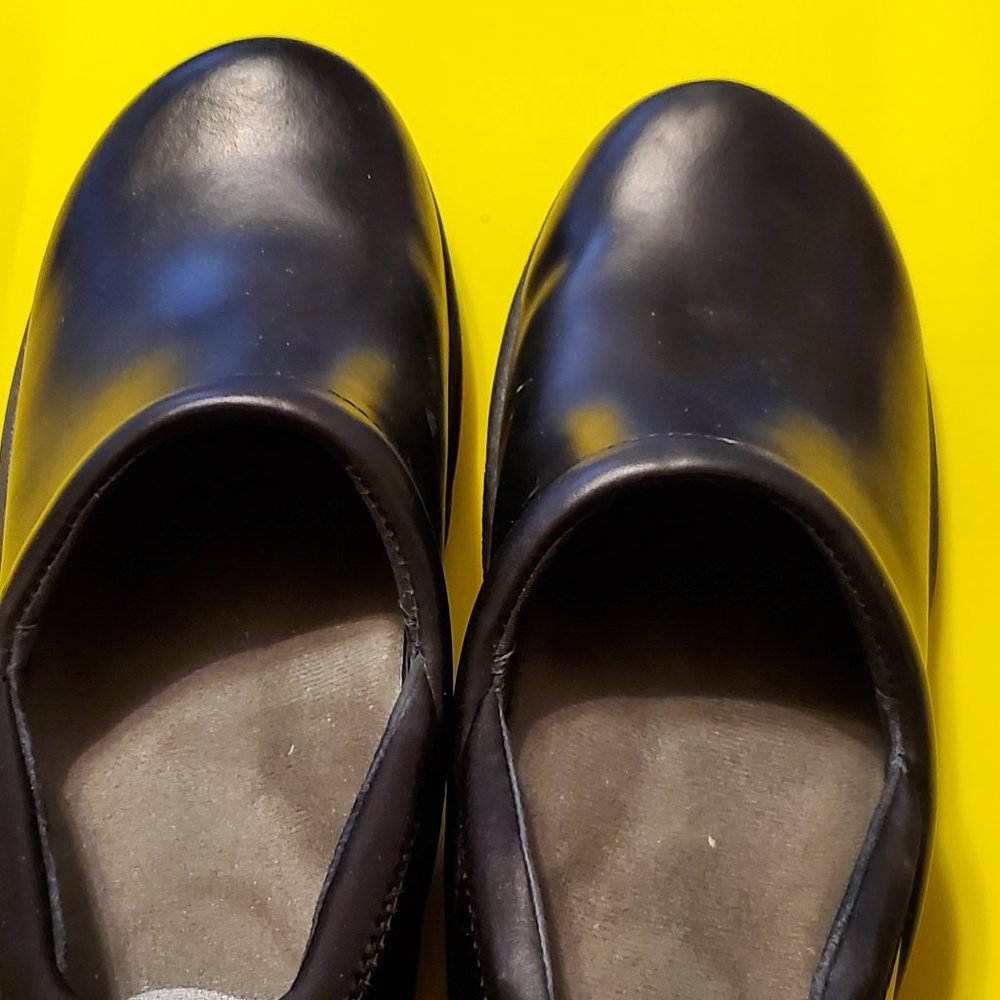 Dansko  size 39